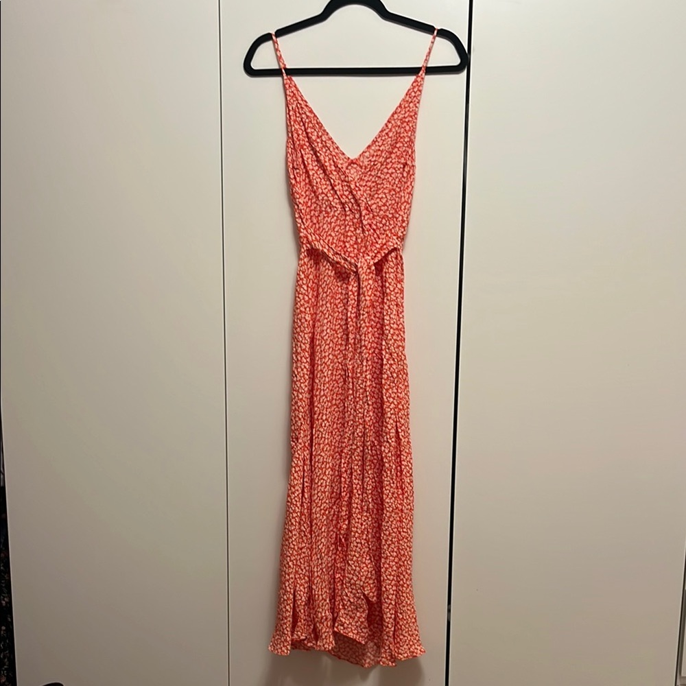 DÔEN Sonia Floral-Print Crepe Midi Dress in Orange Hillside Bloom - Picture 5 of 7